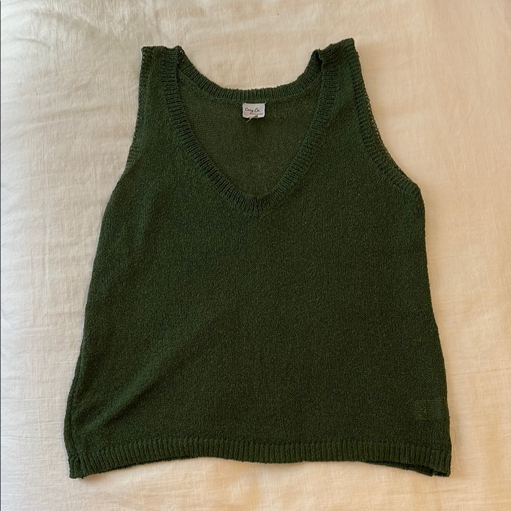 Dark Green Sleeveless Knit Top